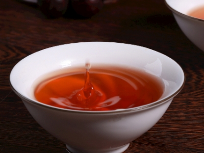 女人長期喝紅茶好不好，女人喝紅茶的功效