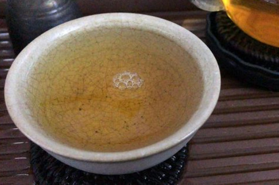怎么鑒別建盞化學(xué)釉，真假建盞的對(duì)比與辨別
