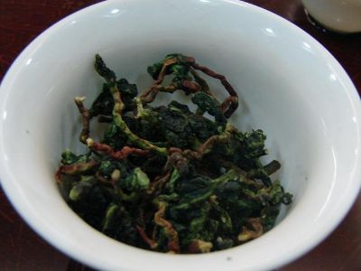 鐵觀音毛茶茶?？梢耘菟葐?，鐵觀音帶梗是不是好茶？